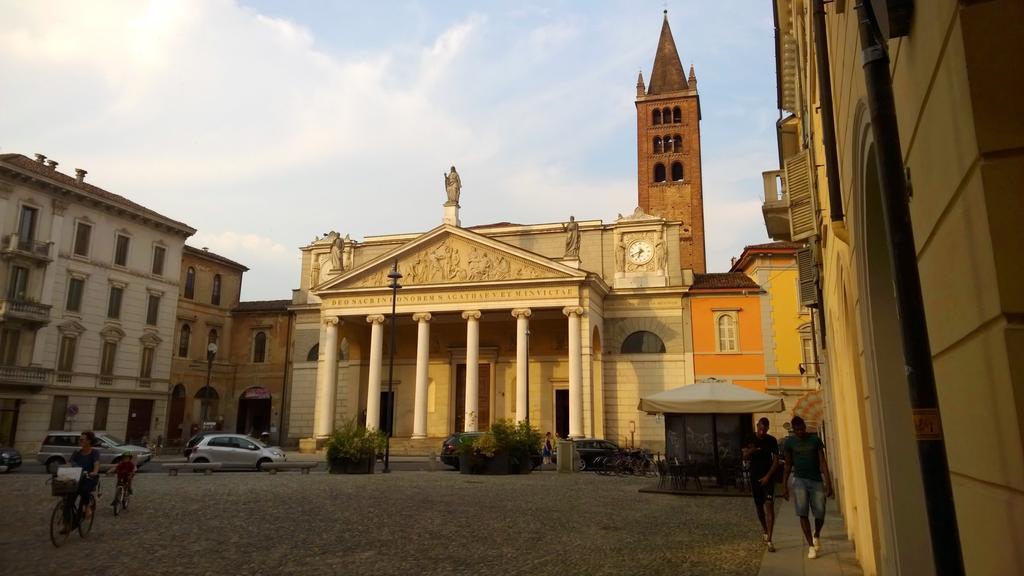 Appartamenti I Liutai Cremona Exterior foto